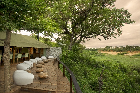 luxury tented camps